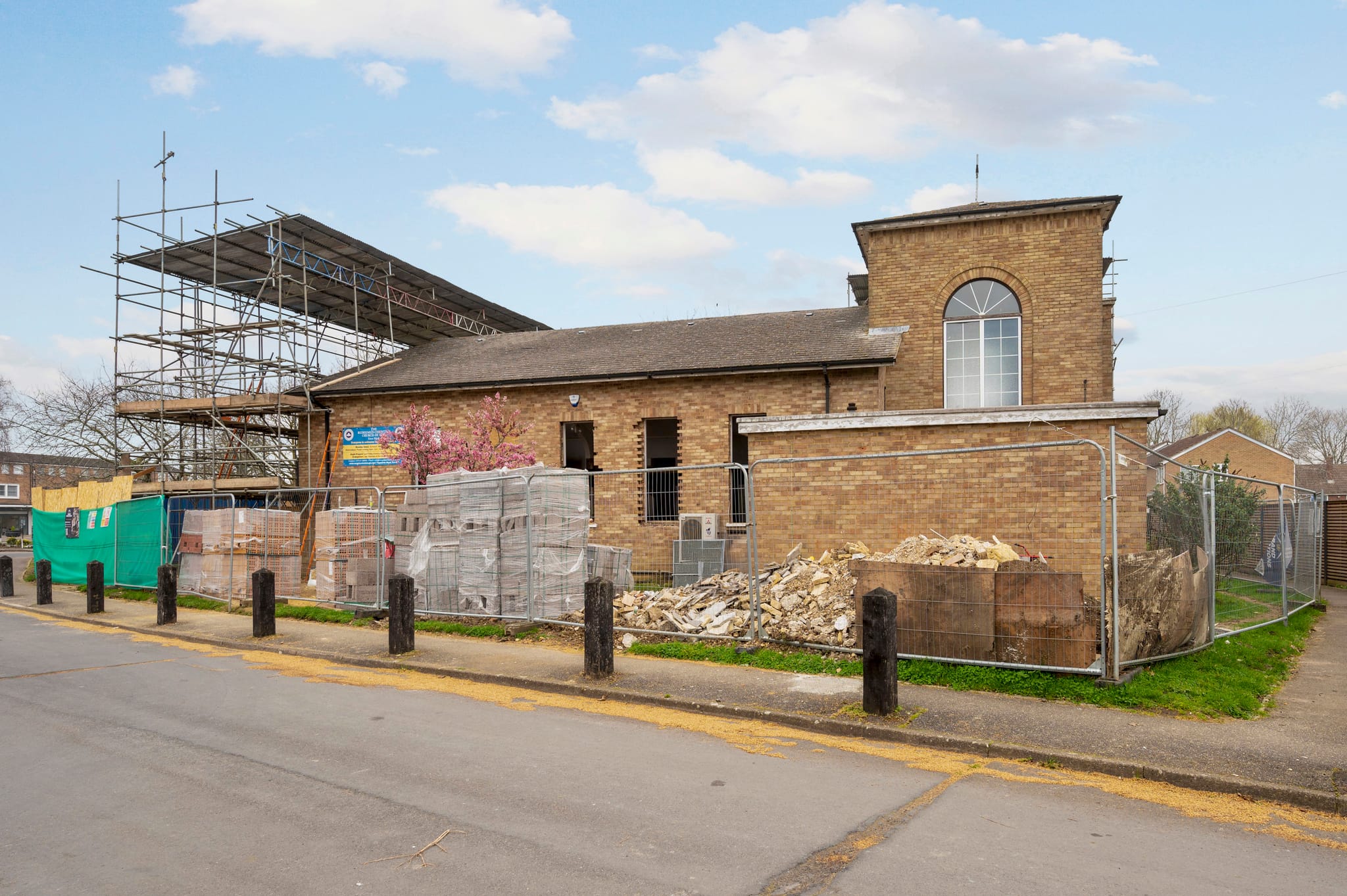 Eton Wick Hall Conversion, photo 2