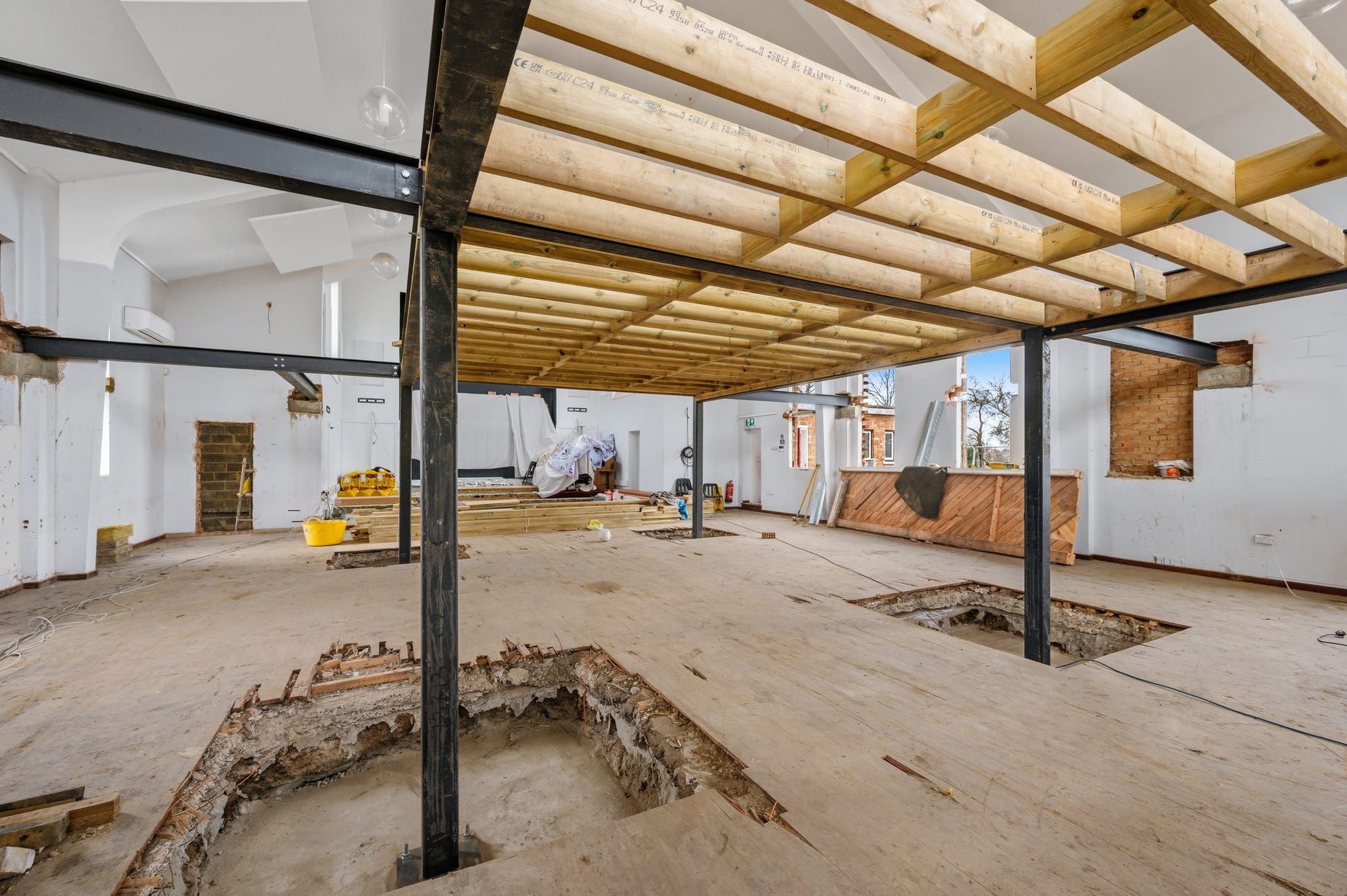 Eton Wick Hall Conversion, photo 7
