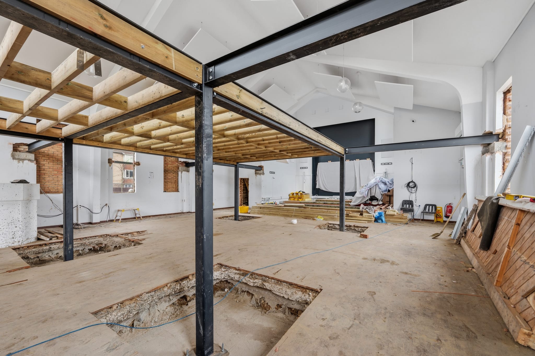 Eton Wick Hall Conversion, photo 8