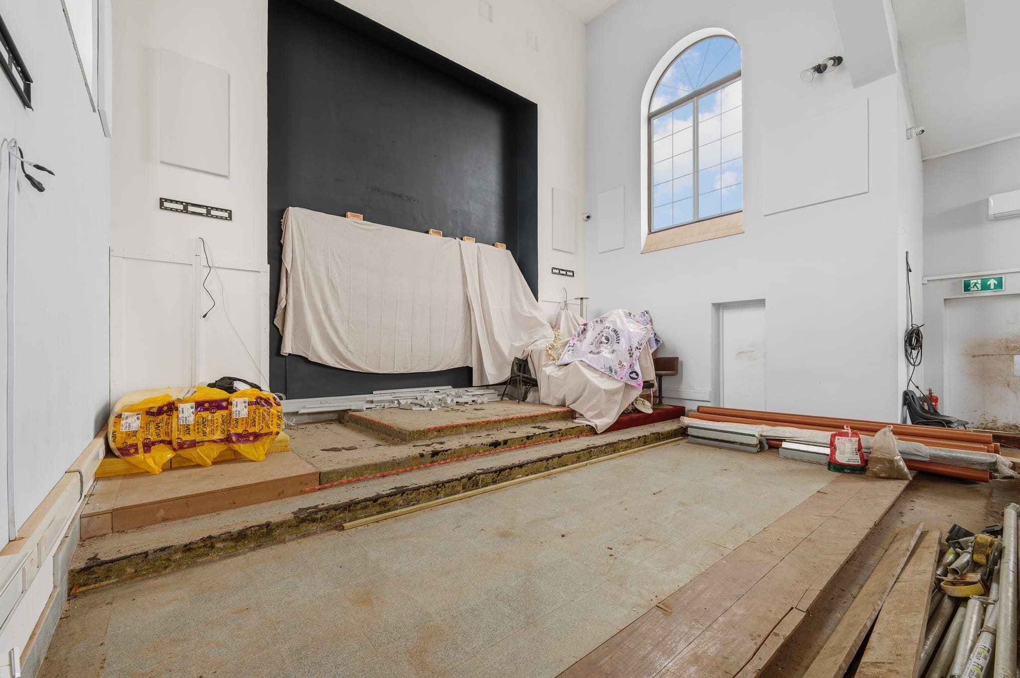 Eton Wick Hall Conversion, photo 12