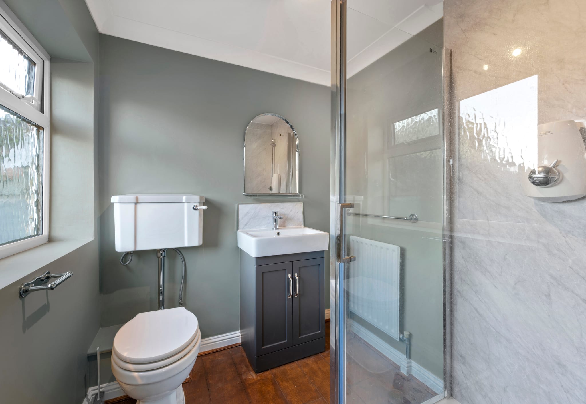 Kingston Multi-Bathroom Renovation, photo 9